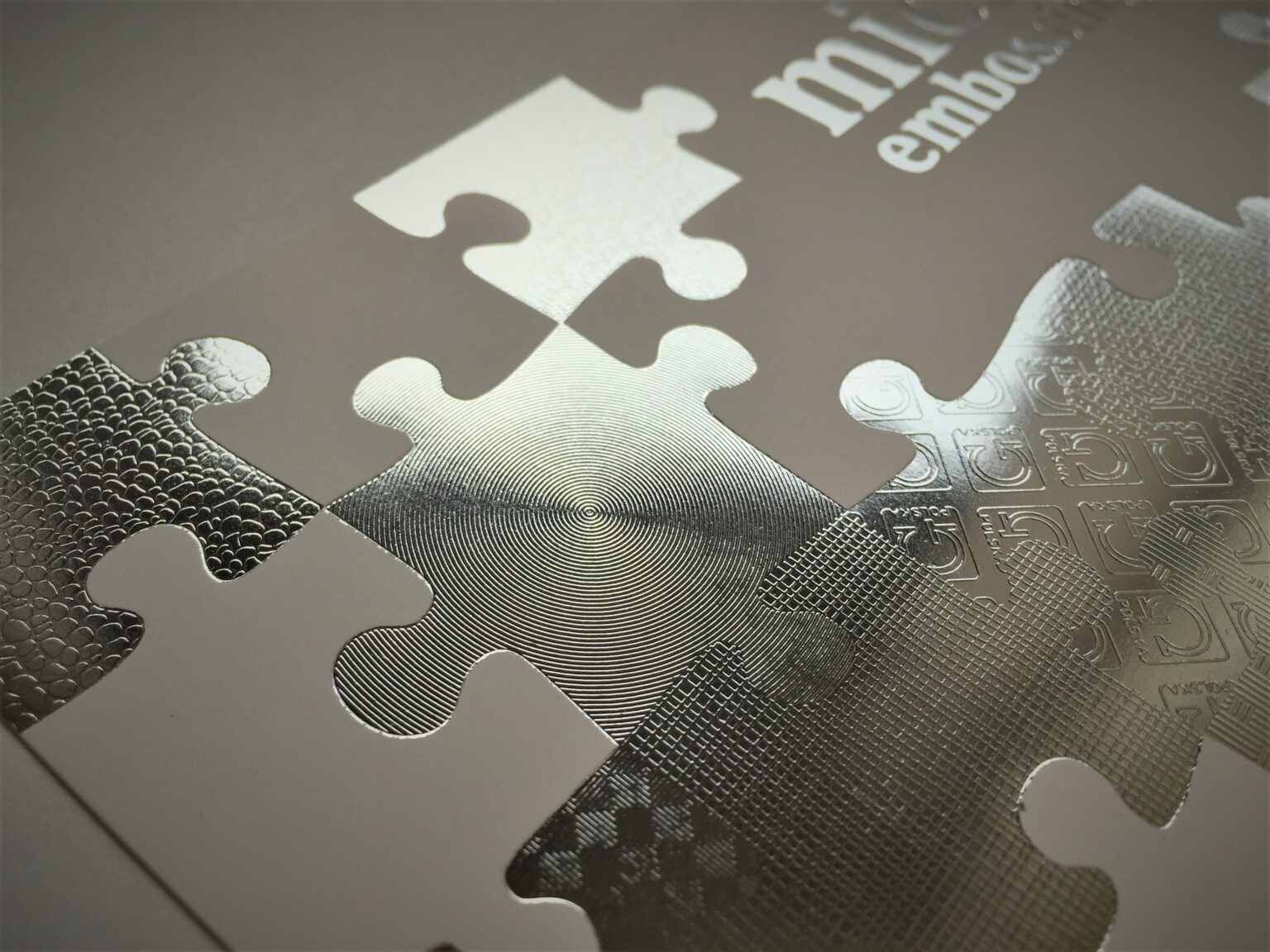 Microembossing - Puzzle