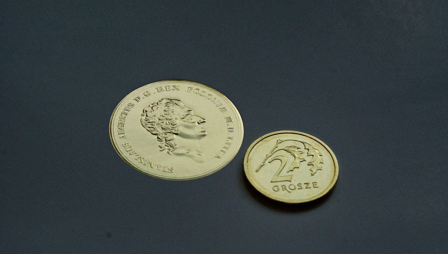 Heißprägestempel mit Reliefprägung - Münze